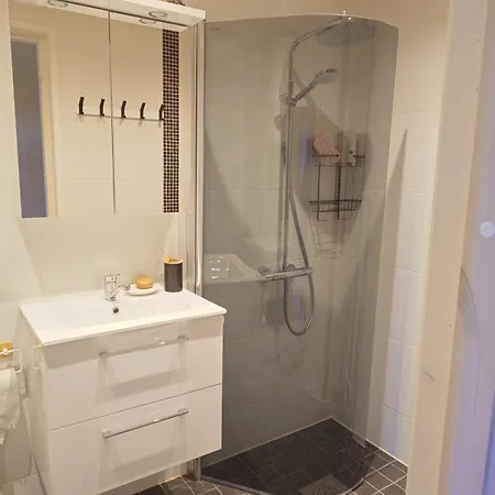 Monus Peatuspaik Saaremaa Pohjaranniku Avastamiseks Apartman